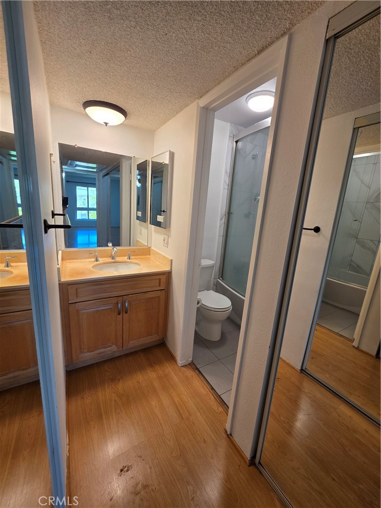 500 Jackson Place 212 Property Photo 27