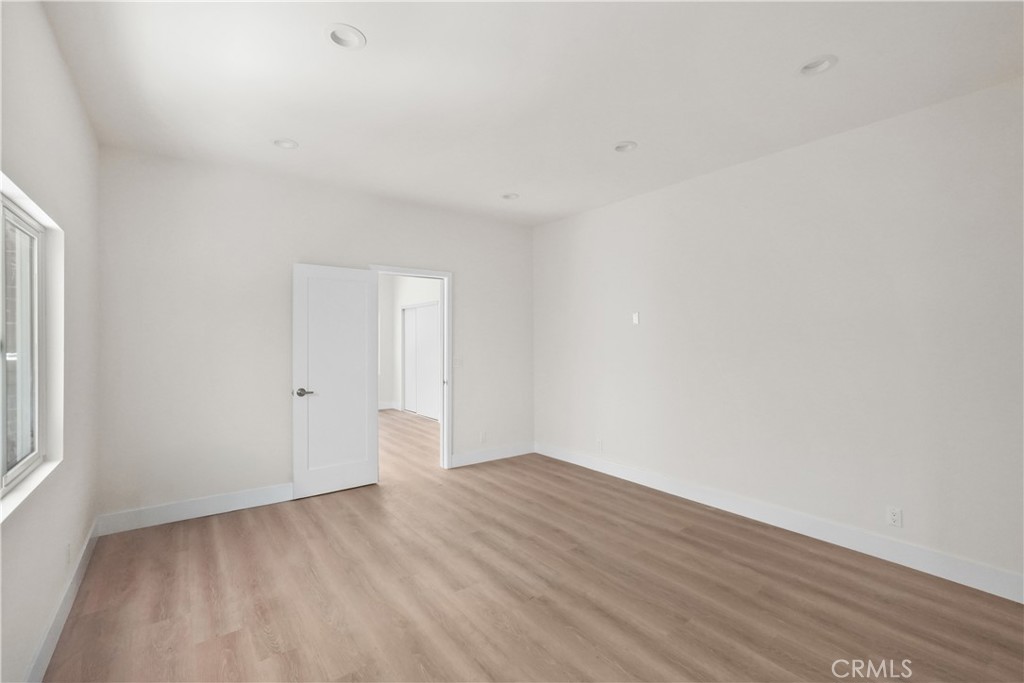 1530 N Mariposa Property Photo 16