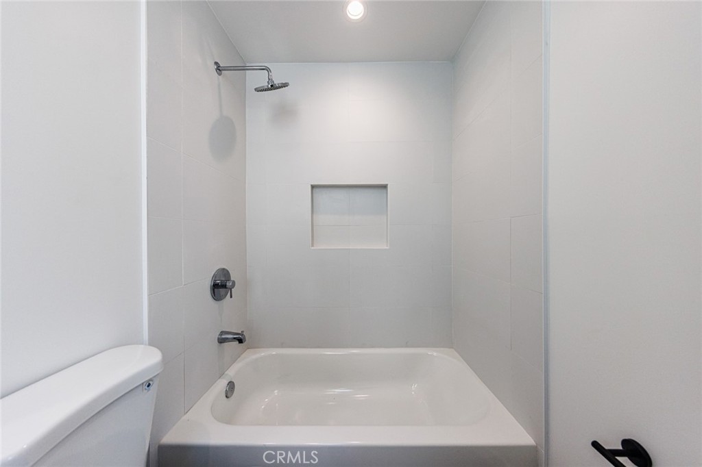 1175 Leighton Property Photo 36