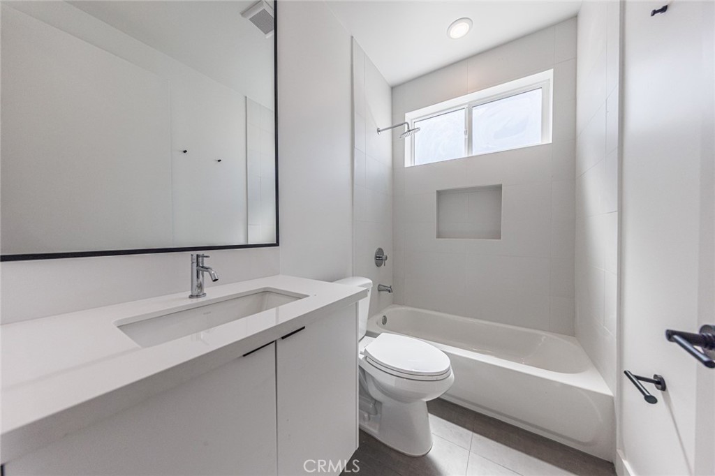 1175 Leighton Property Photo 40