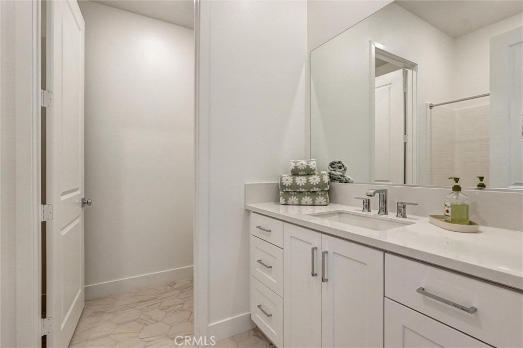 29455 Corte Halcon Property Photo 4