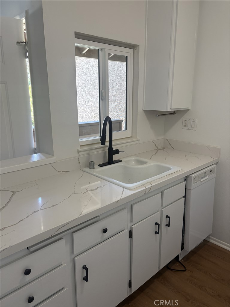 4545 Alamo G Property Photo 4