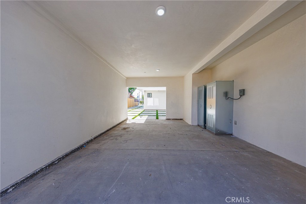 2938 S Sycamore Property Photo 71