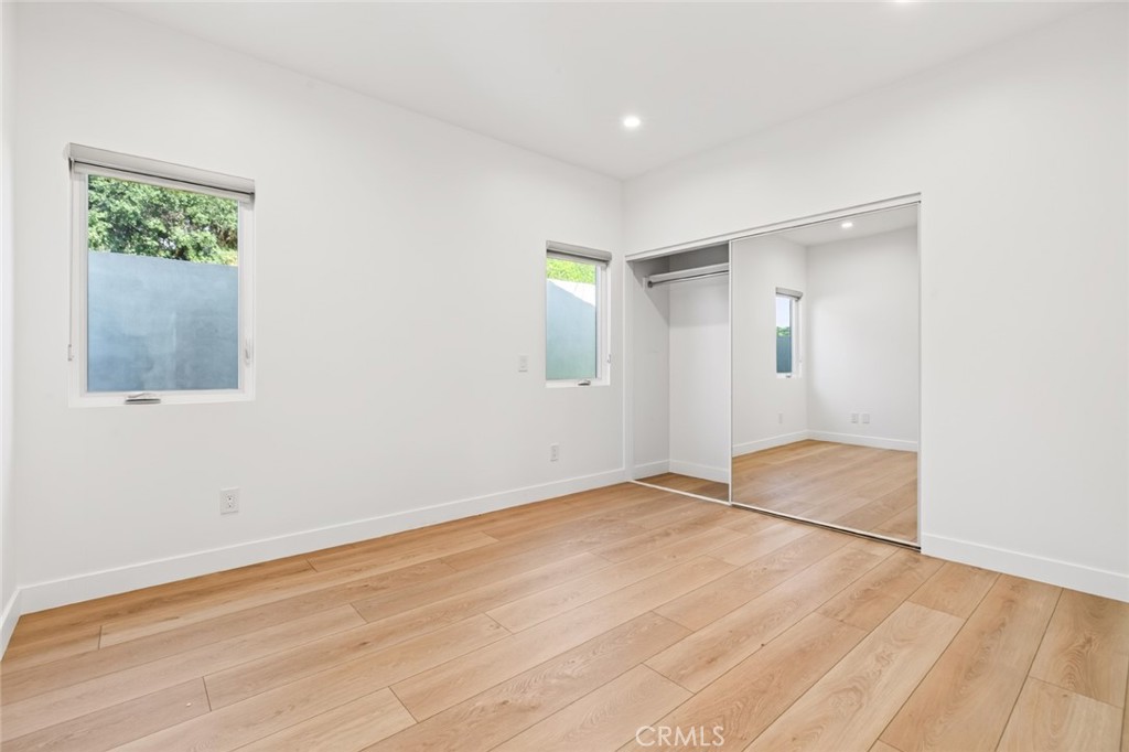 641 E Grinnell Property Photo 60