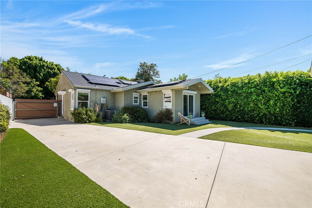 851. N Cordova Property Photo 23