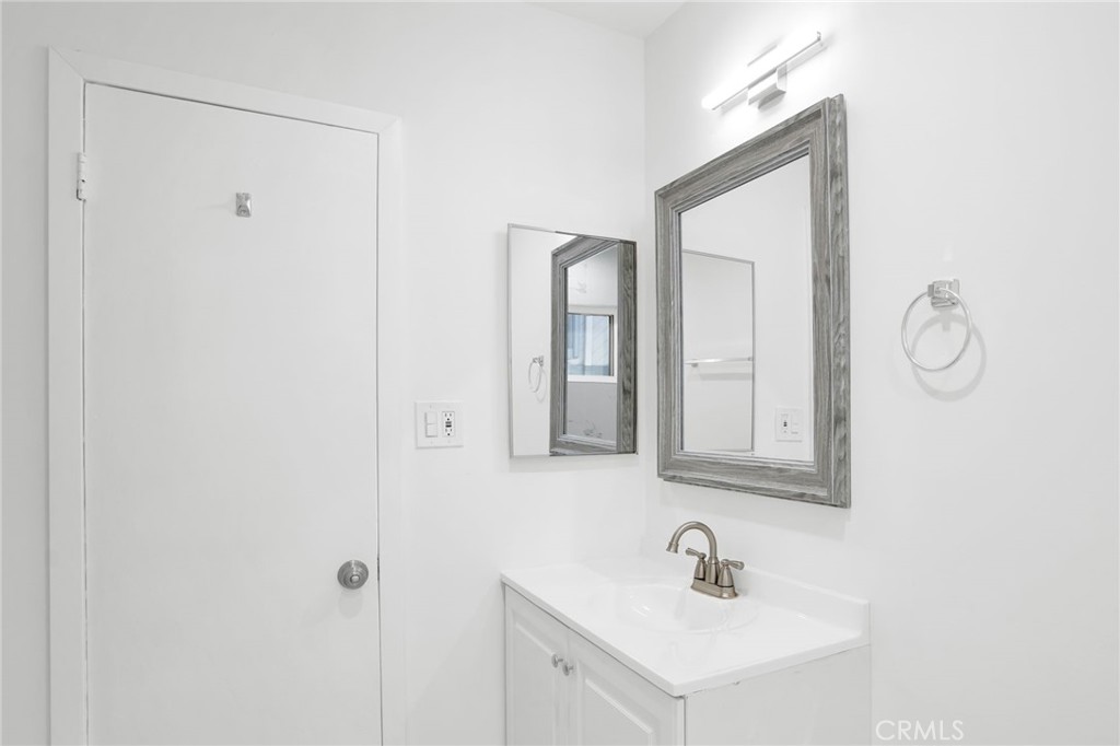 13018 Valleyheart Drive 11 Property Photo 11