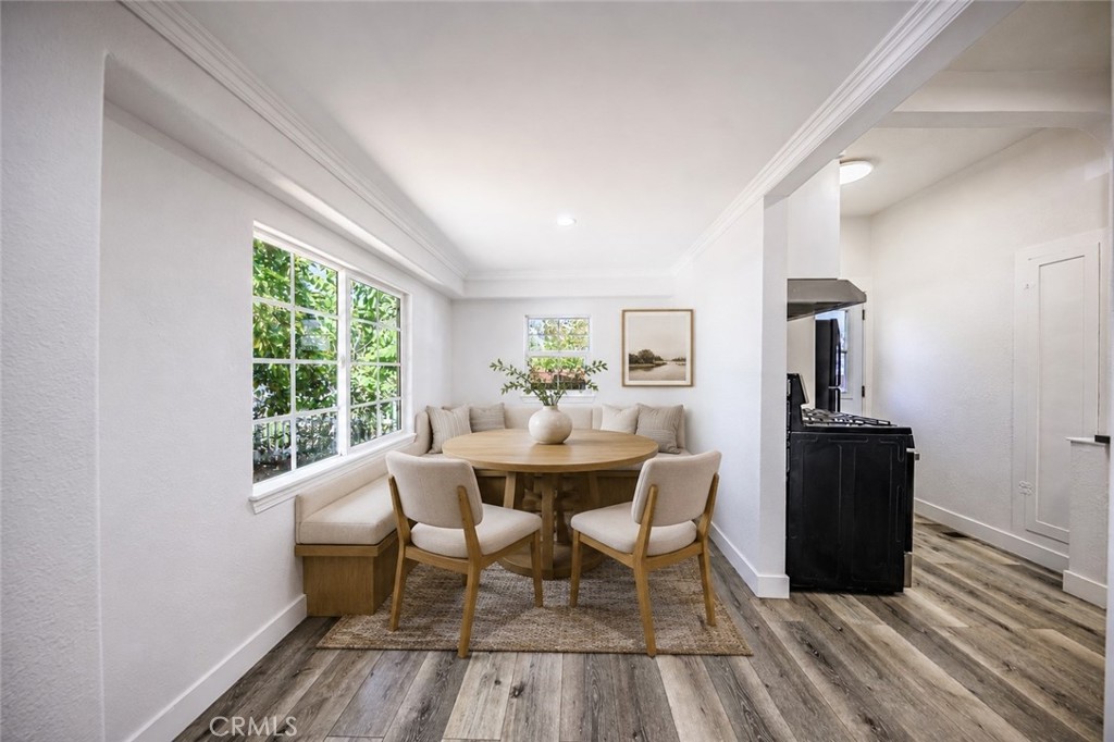 566 Oak Street Property Photo 13