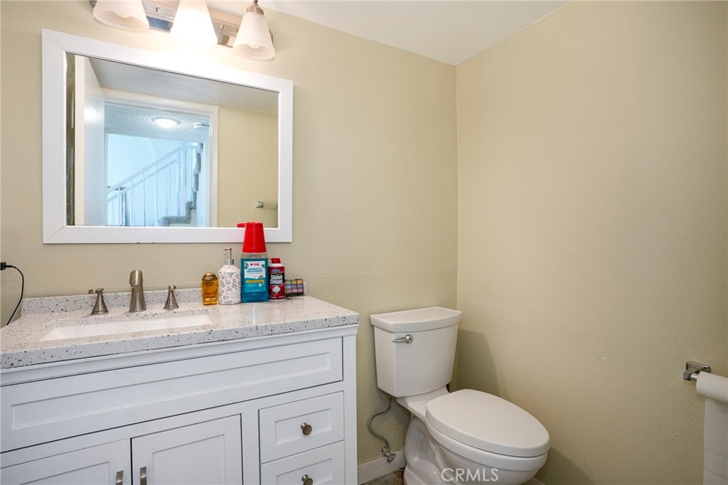 5389 Evergem Avenue Property Photo 21
