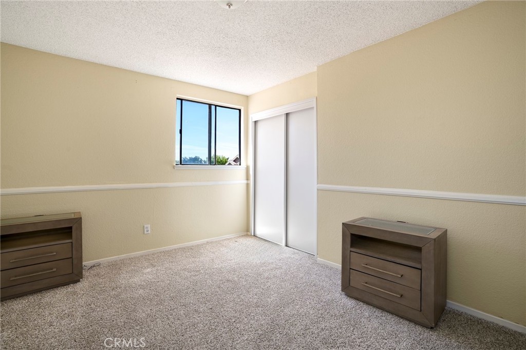 5389 Evergem Avenue Property Photo 30