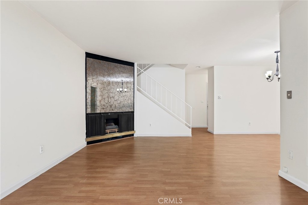 8031 Canby Ave 4 Property Photo 5
