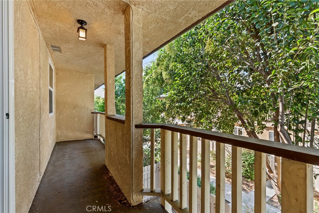 8031 Canby Ave 4 Property Photo 26