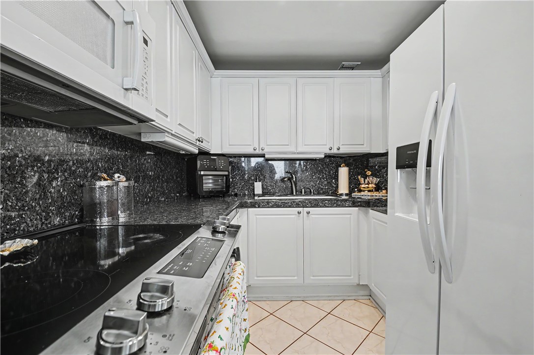 525 E Seaside Way 1109 Property Photo 18