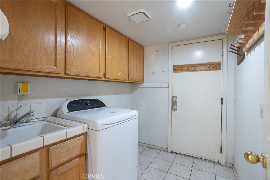 6055 Lisbon Ct Property Photo 12