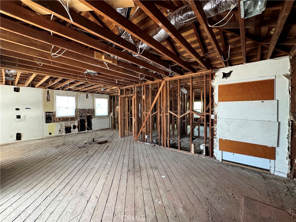 3115 Piedmont Property Photo 5
