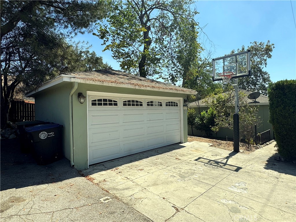 3115 Piedmont Property Photo 13