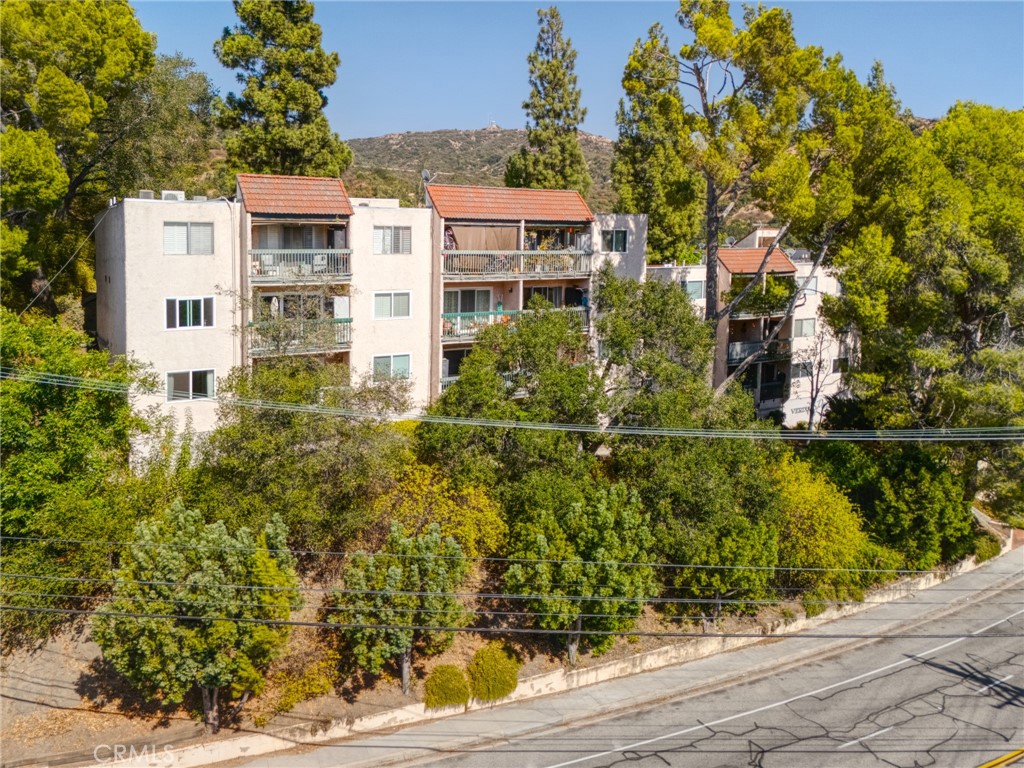 2940 N Verdugo Property Photo 1