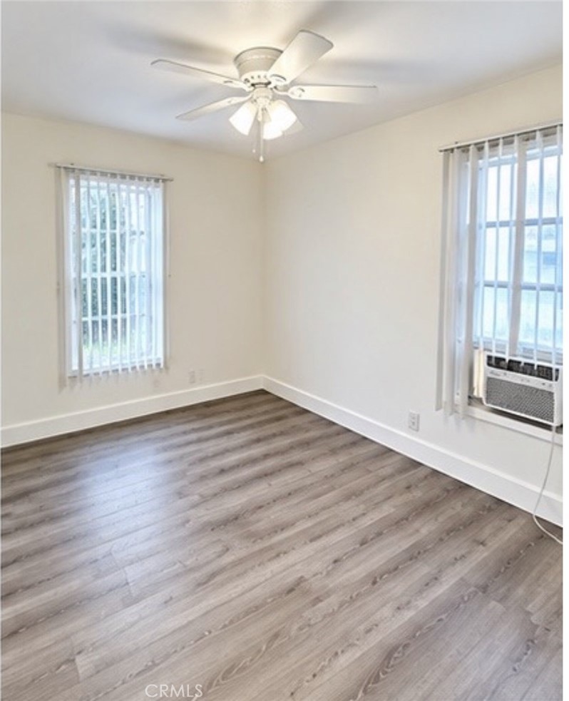 1715 N Glenoaks Boulevard Property Photo 13
