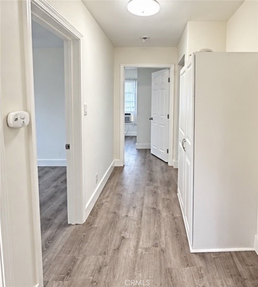 1715 N Glenoaks Boulevard Property Photo 14