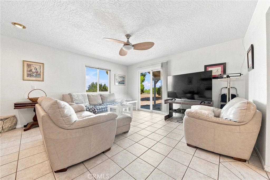 8609 Maple Property Photo 10
