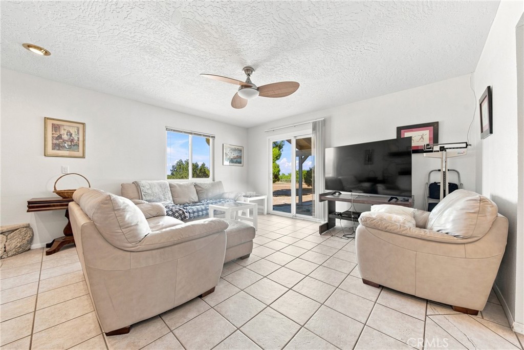 8609 Maple Property Photo 10