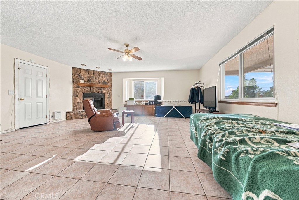 8609 Maple Property Photo 17