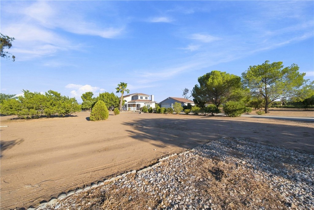 8609 Maple Property Photo 31
