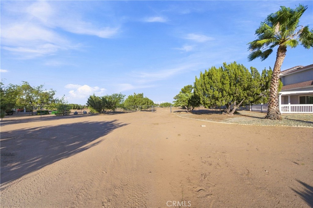 8609 Maple Property Photo 32