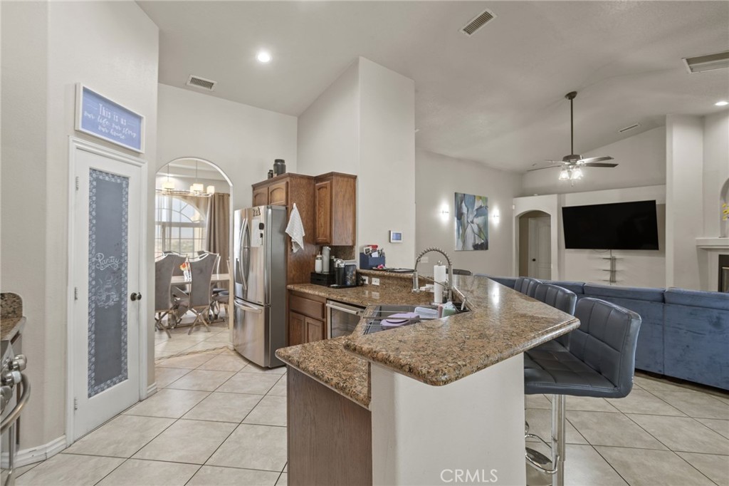 16805 Ponca Property Photo 7