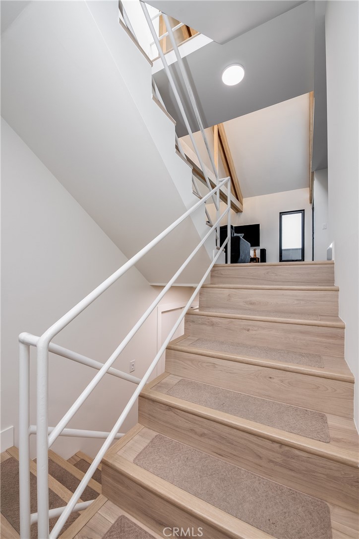 1800 Silverwood Terrace Property Photo 11