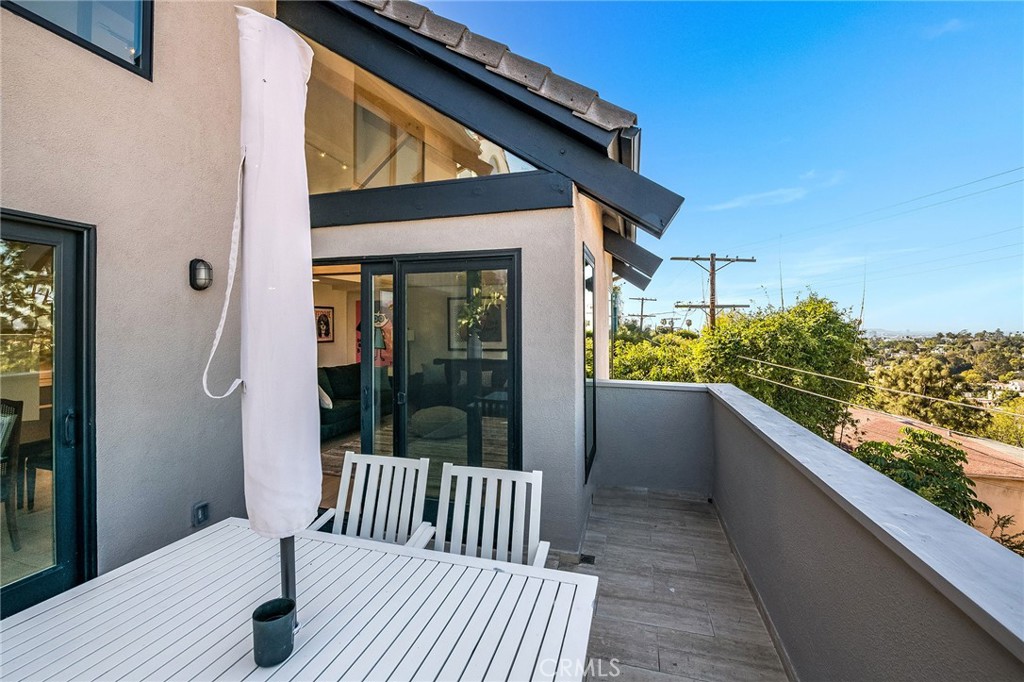 1800 Silverwood Terrace Property Photo 25