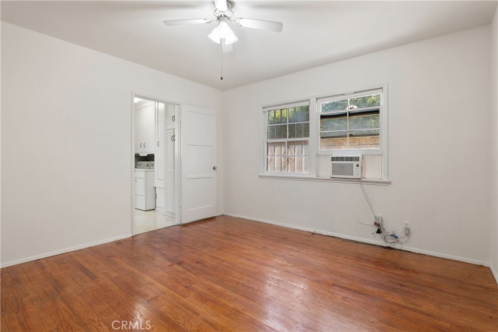 1815 W Riverside Drive Property Photo 12