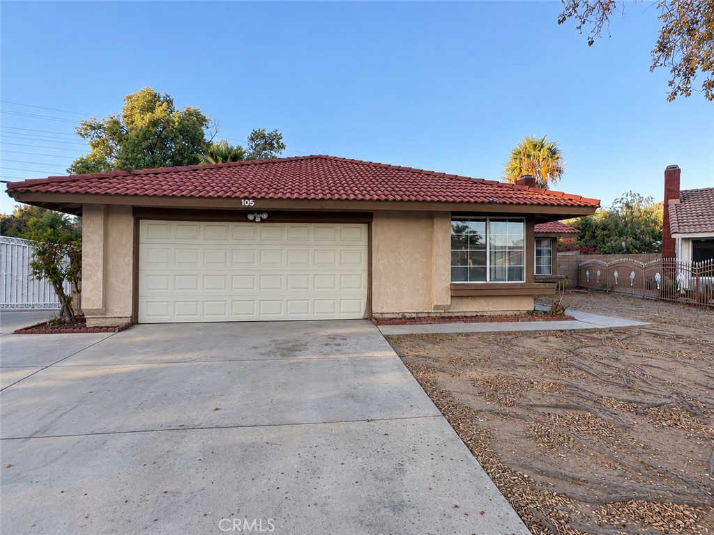 105 S Lamarr Property Photo 1