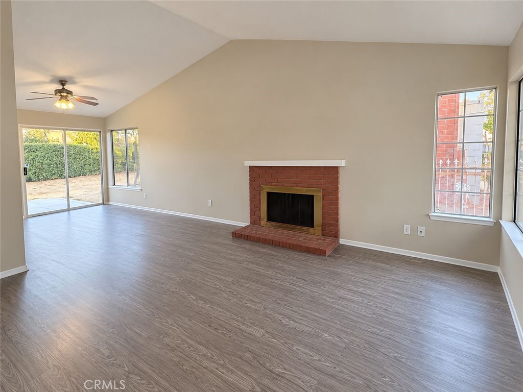 105 S Lamarr Property Photo 3