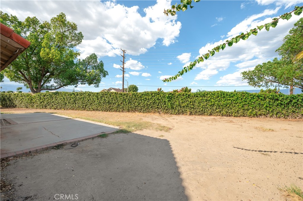 105 S Lamarr Property Photo 22