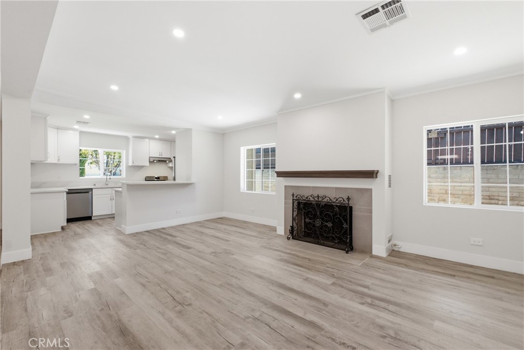 10227 Mcvine Property Photo 7