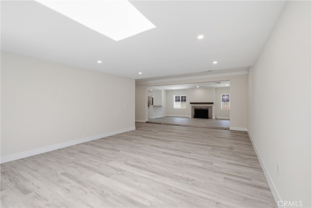 10227 Mcvine Property Photo 16