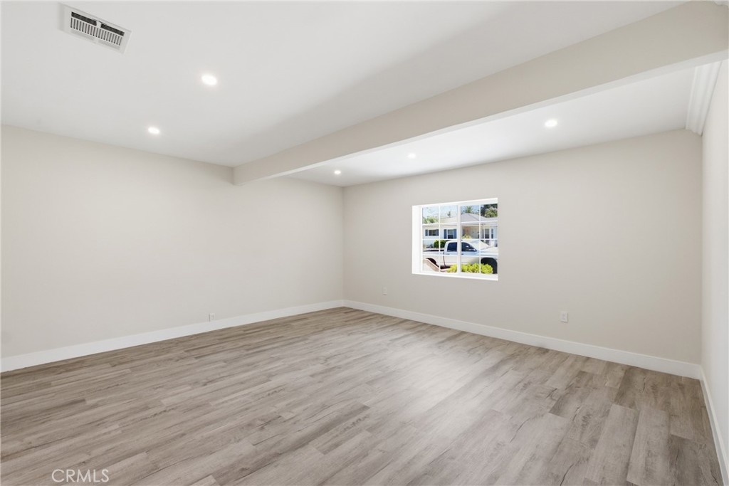 10227 Mcvine Property Photo 21