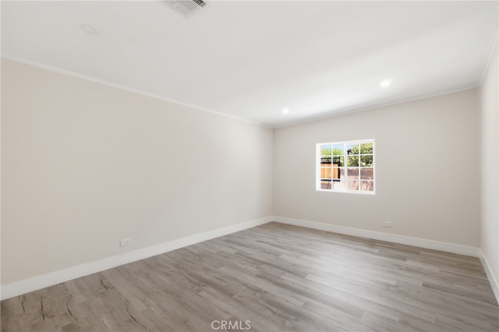 10227 Mcvine Property Photo 26