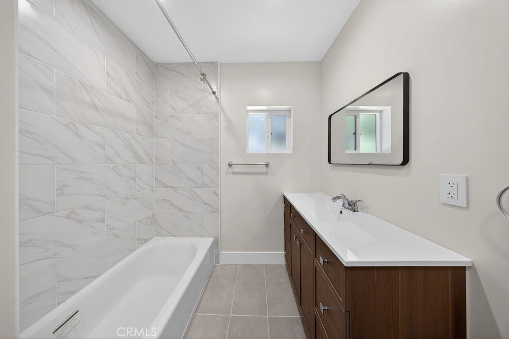 10227 Mcvine Property Photo 29