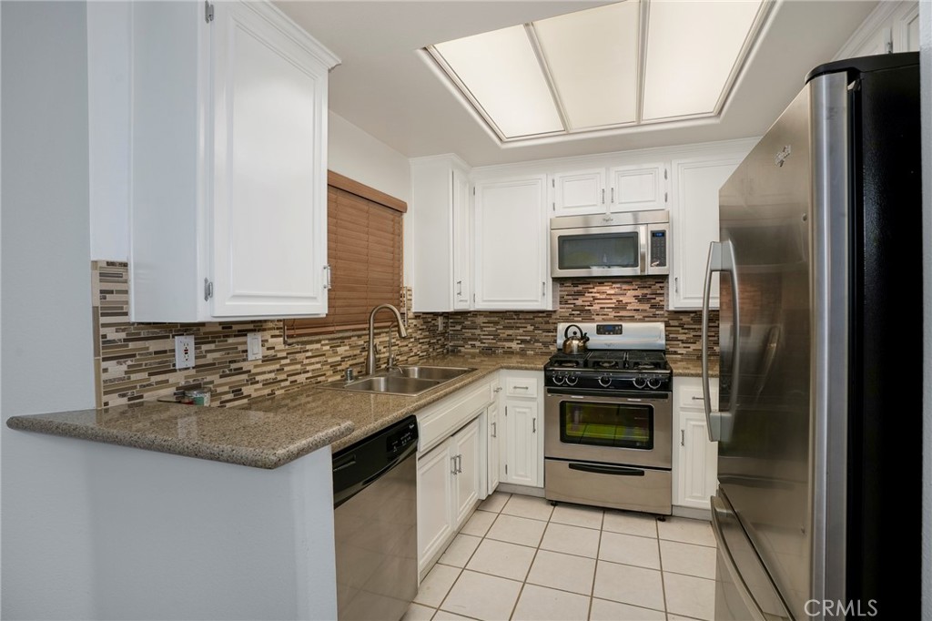 14415 Benefit Street 101 Property Photo 12