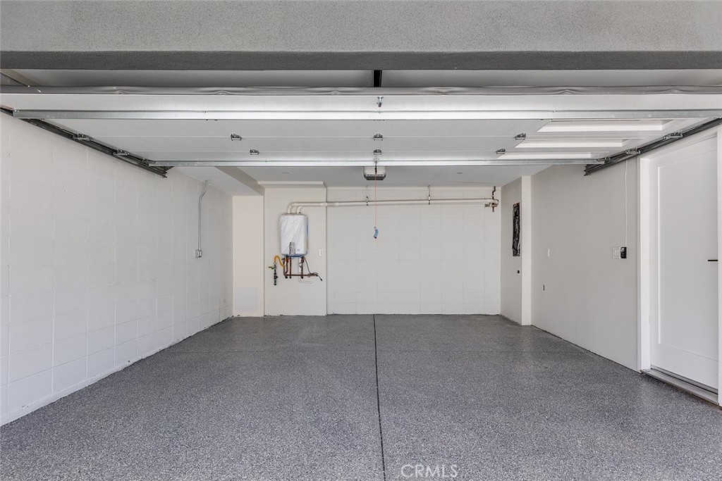 2822 Rowena Avenue B Property Photo 18