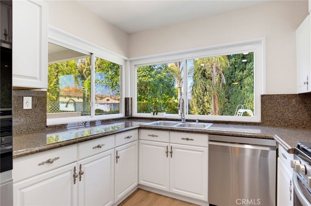 6627 Columbus Avenue Property Photo 19