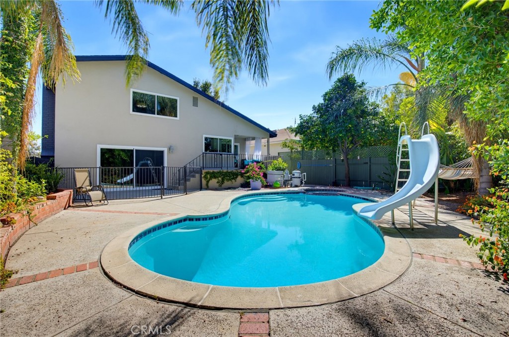 6627 Columbus Avenue Property Photo 42