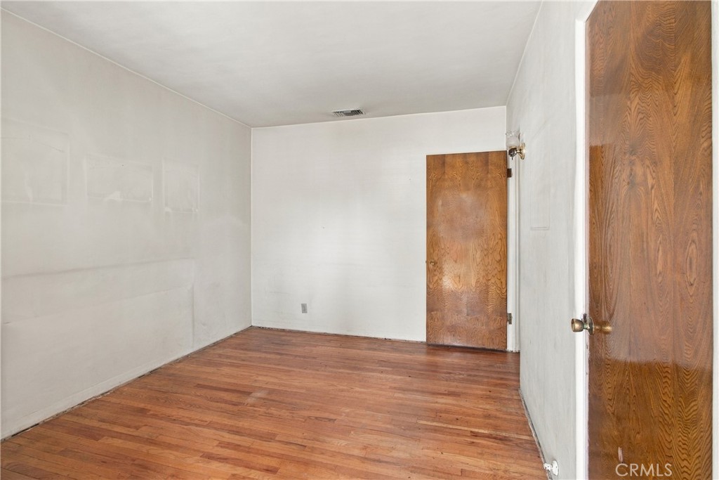 2043 N Maple Property Photo 22