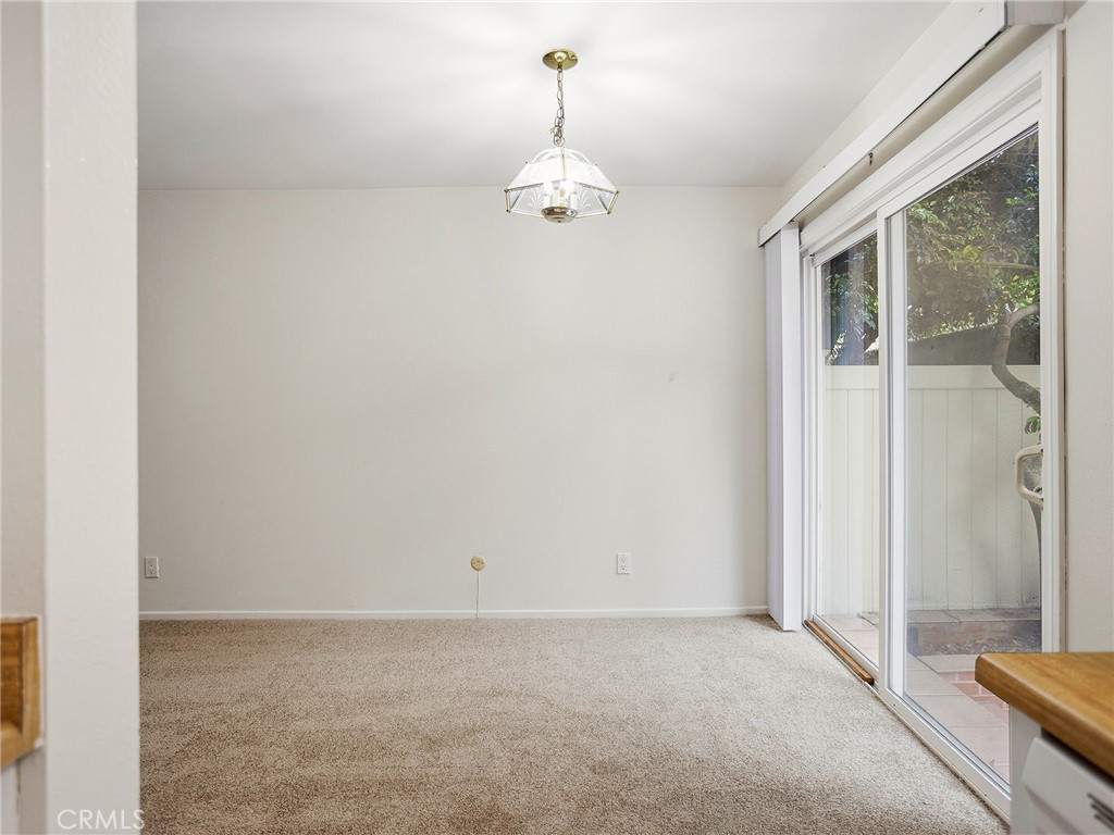 11138 Aqua Vista Street 18 Property Photo 9