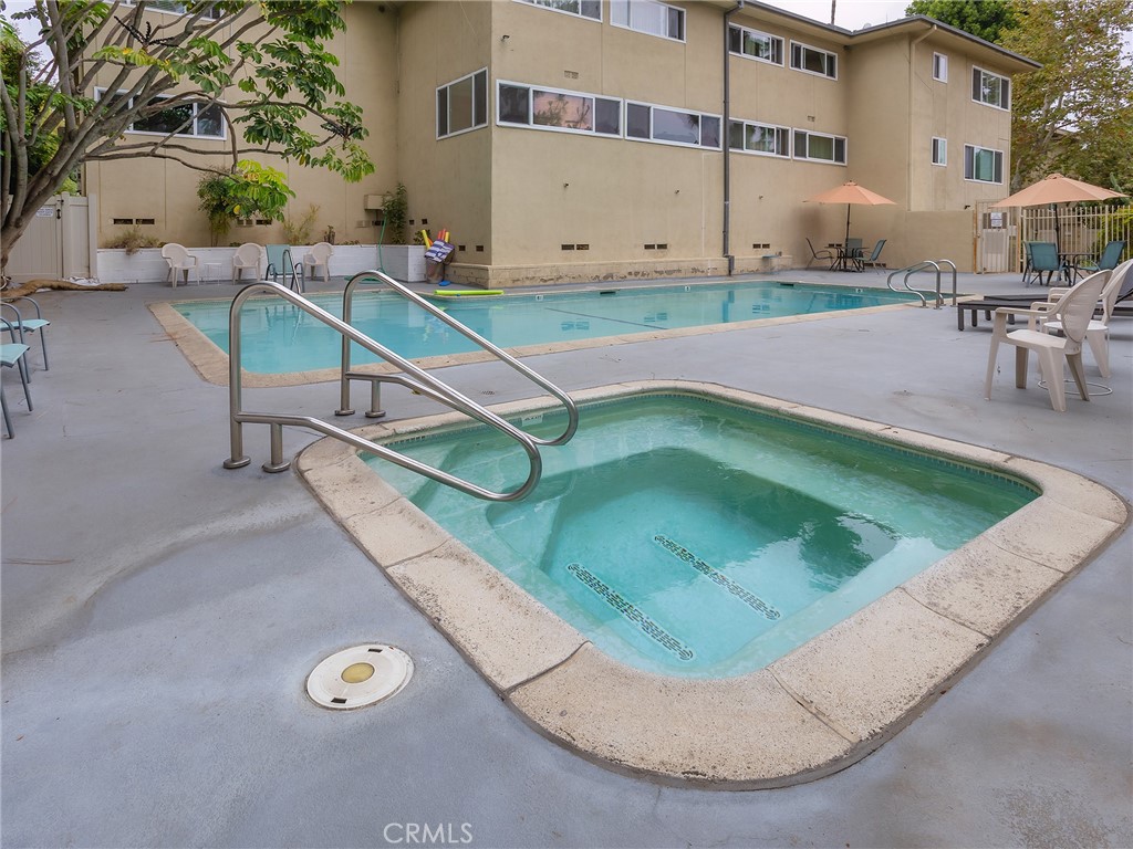11138 Aqua Vista Street 18 Property Photo 29