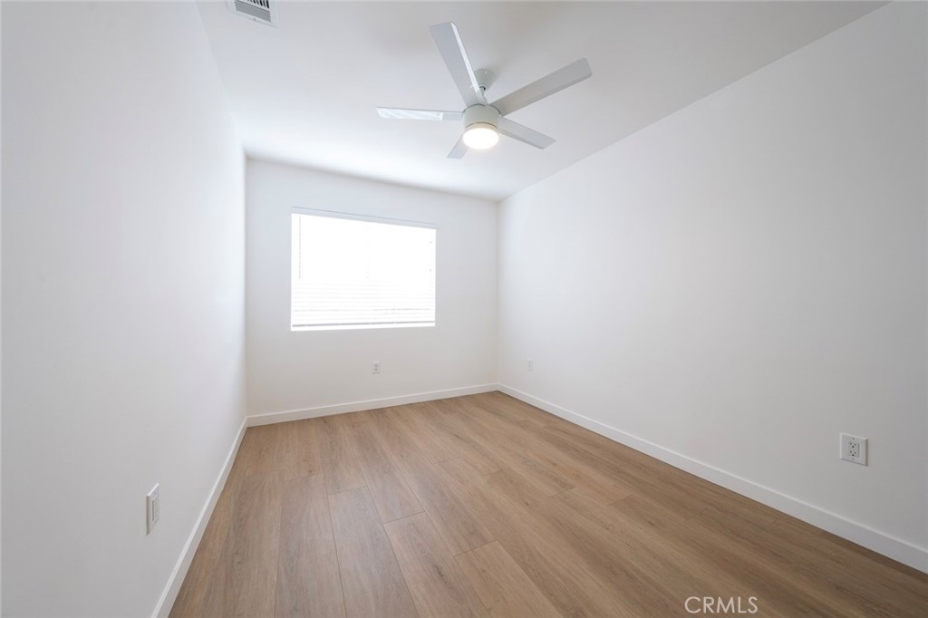 613 N Occidental 611-6 Property Photo 17