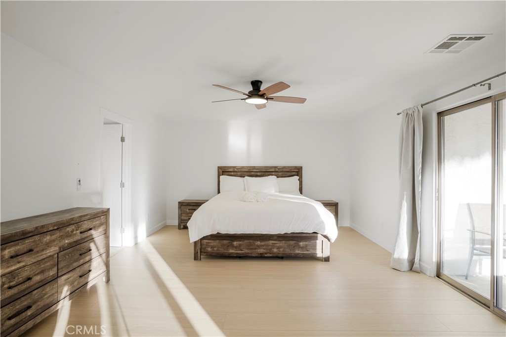 68135 Tachevah Drive Property Photo 4