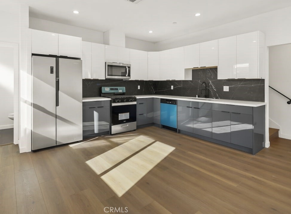1731 S New Hampshire Avenue Property Photo 3