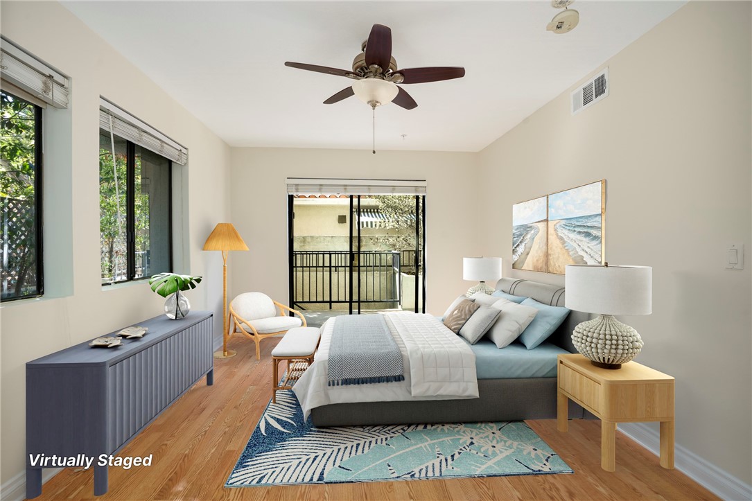 422 Hawthorne Street 3 Property Photo 17